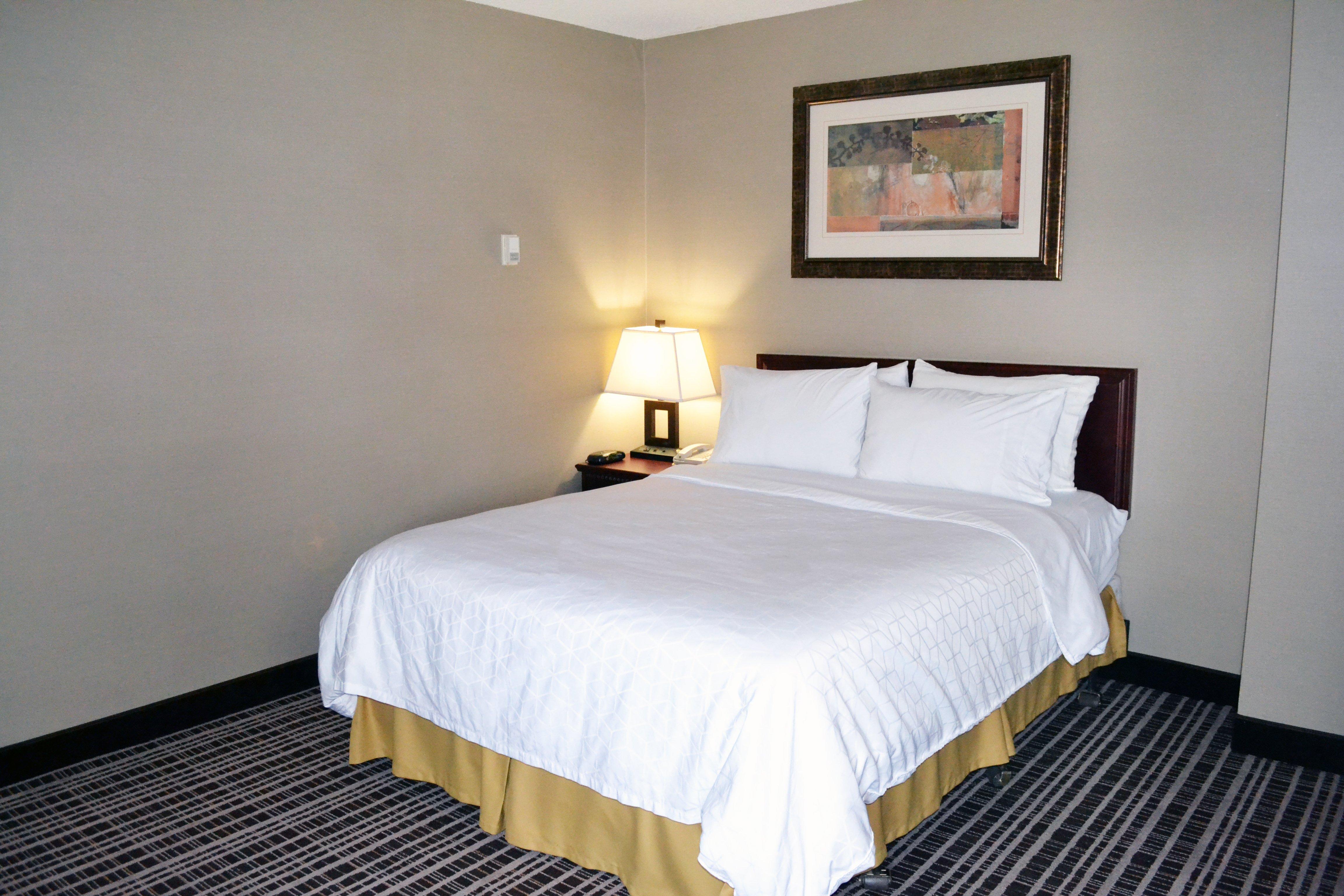 Holiday Inn Express Red Deer By Ihg Εξωτερικό φωτογραφία