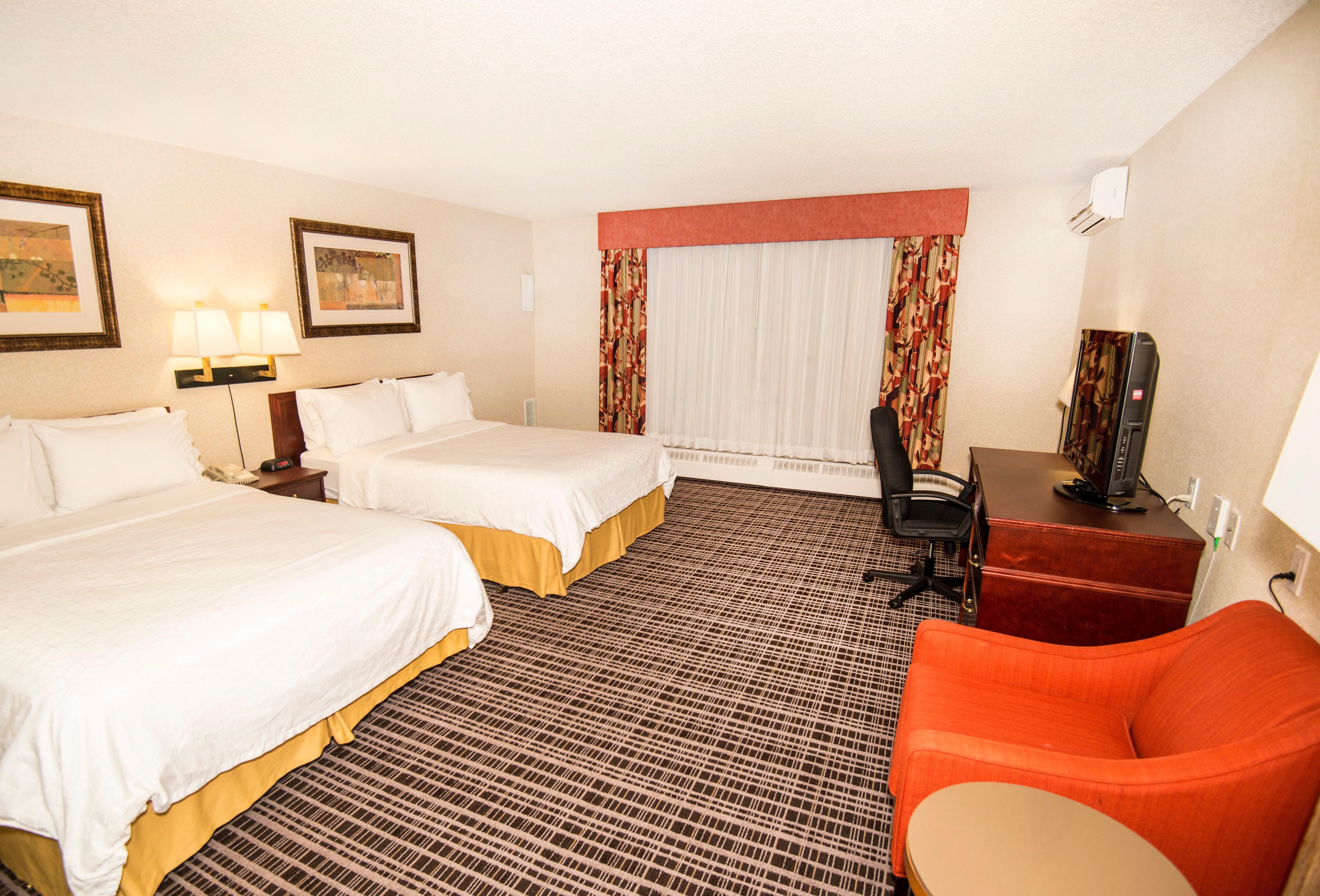 Holiday Inn Express Red Deer By Ihg Εξωτερικό φωτογραφία